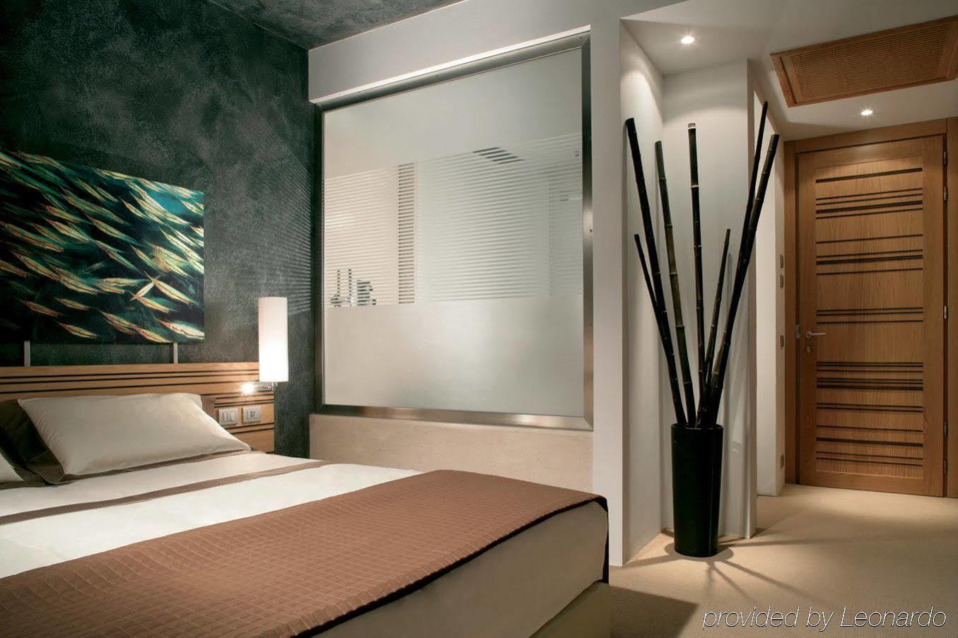 Sea Art Hotel Vado Ligure Eksteriør bilde