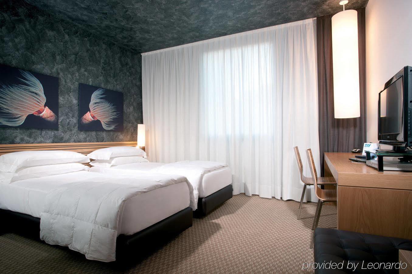 Sea Art Hotel Vado Ligure Eksteriør bilde