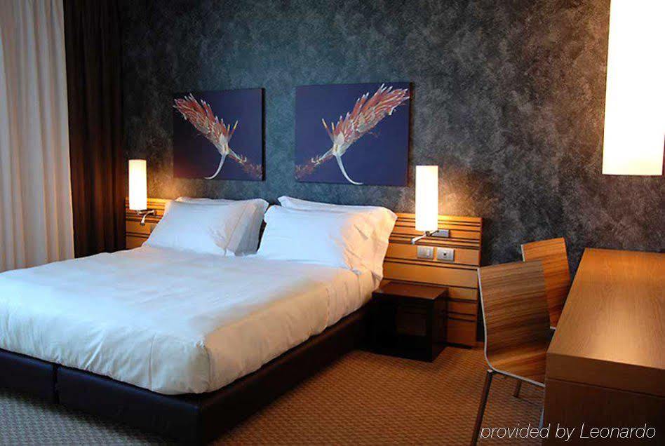 Sea Art Hotel Vado Ligure Eksteriør bilde